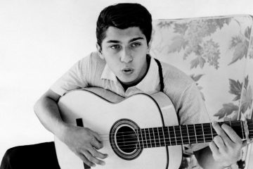 Paul Anka & Odia Coates · [You’re] Having My Baby