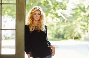 Faith Hill – Breathe