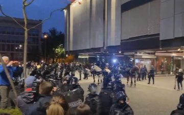 Slovenia: Proteste violente împotriva măsurilor de izolare anti-coronavirus | VIDEO