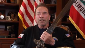 Schwarzenegger, către Trump: Hasta la vista, Donald | VIDEO