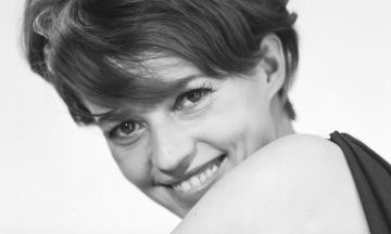 Jeanne Moreau • La peau Léon