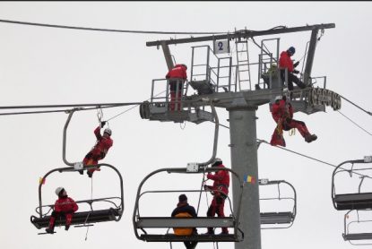 Maramureș: Turiști blocați în telescaun în urma unei defecțiuni