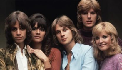 The New Seekers • I’d Like To Teach The World To Sing (In Perfect Harmony)