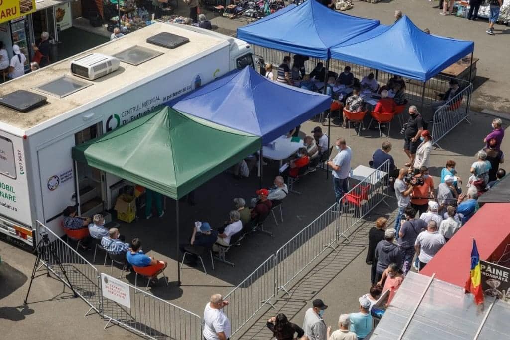 Centrul de vaccinare de la Piața Obor se redeschide vineri. Se folosește vaccin Johnson&Johnson