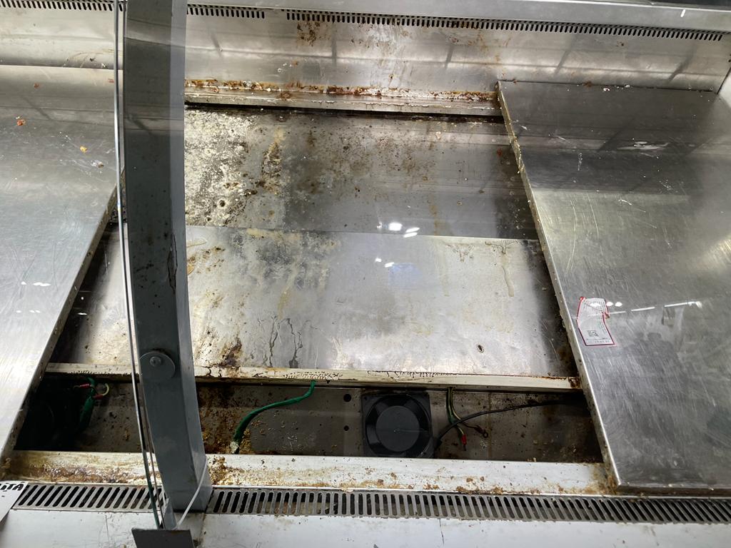 Halele Obor din București, închise de ANPC Europa FM