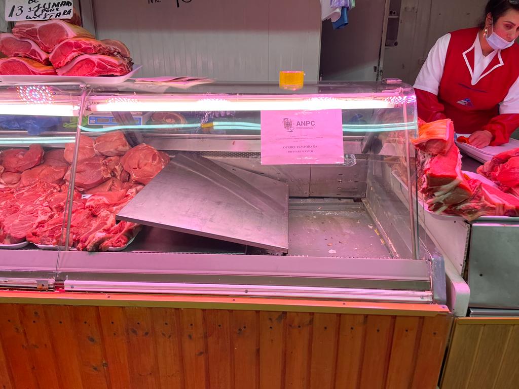 Halele Obor din București, închise de ANPC Europa FM