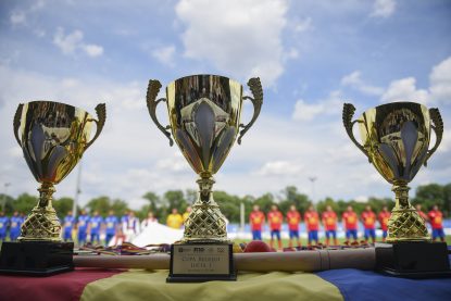 Cupa Regelui și Cupa Reginei la Oină, organizate în weekend în București. Banii din încasări vor merge către refugiații din Ucraina | AUDIO