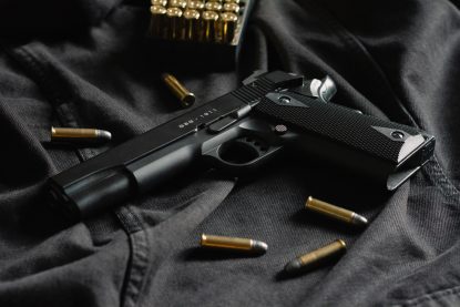 Pistol cu gloante