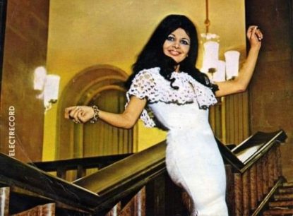 Aura Urziceanu, la aniversare