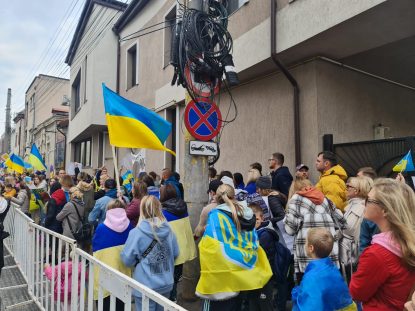 Constanța: Sute de ucraineni au protestat față de agresiunile Rusiei în țara lor