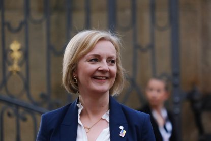 Pentru cele 44 de zile ca premier, Liz Truss va primi o alocație de 115.000 de lire pe an. Opoziția îi cere să refuze banii