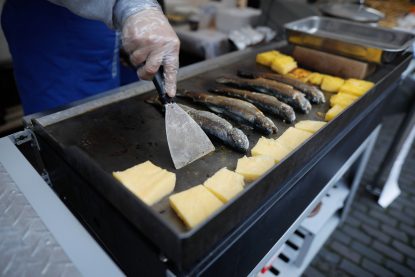 Târg pescăresc la Ministerul Agriculturii, cu produse de la cherhanale și piscicultori din mai multe zone ale țării