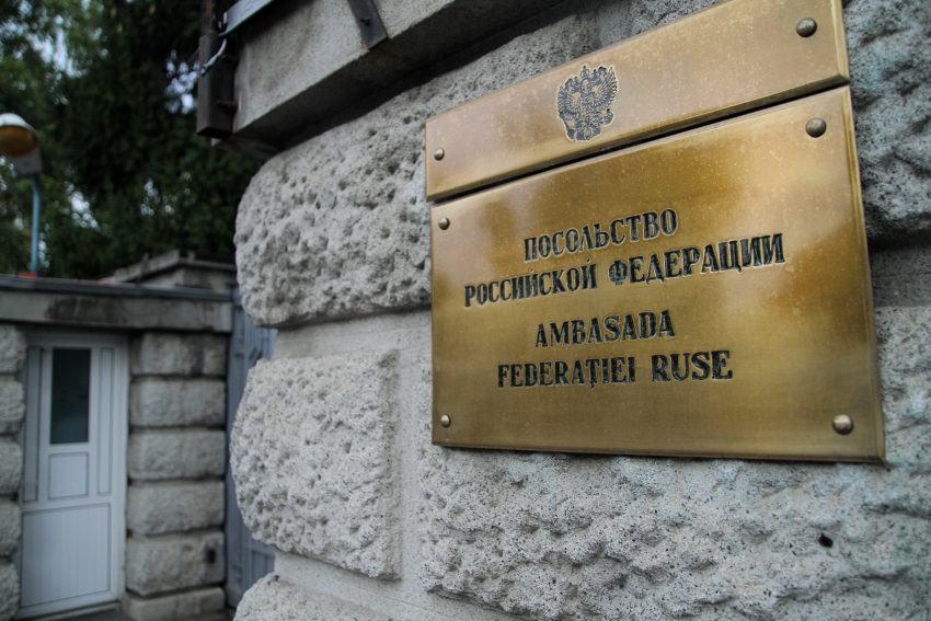 Ambasada Rusiei în România susține că drona maritimă detonată în Portul Constanța este ucraineană. MApN nu a anunțat încă originea