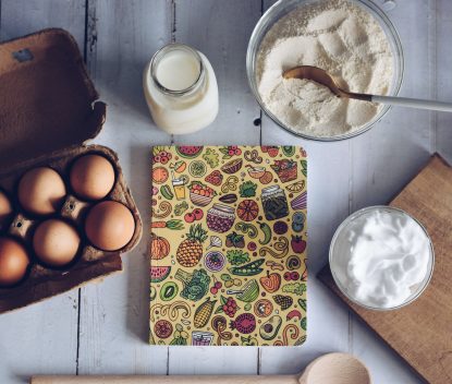 Oul și laptele – alimentele de bază în majoritatea felurilor de mâncare