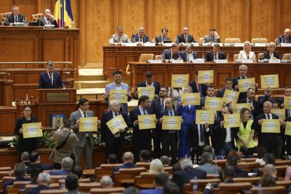 CCR dezbate azi constituționalitatea pachetului fiscal asumat de Guvern | AUDIO