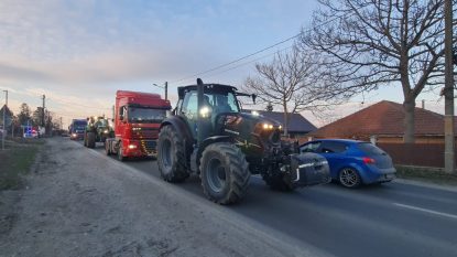 Incident la Constanța la protestul transportatorilor și fermierilor. Un polițist de la Acțiuni Speciale a îndreptat arma căre mașina unui șofer
