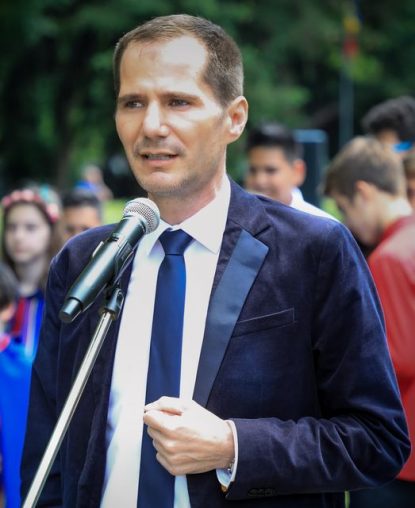 Președintele Consiliului Județean Vrancea, Cătălin Toma, a murit din cauza unor complicații apărute în urma unei infecții respiratorii