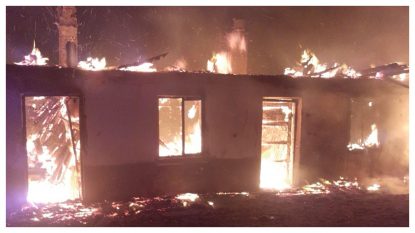 Constanța: Incendiu la o locuință socială din Murfatlar. 10 adulți și 4 minori s-au autoevacuat