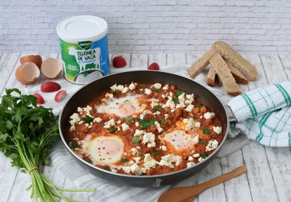Coolinaria: Shakshuka cu naut și telemea Delaco | VIDEO