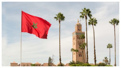 Peste 80 de urme de pași umani, vechi de aproximativ 100.000 de ani, descoperite în Maroc | AUDIO