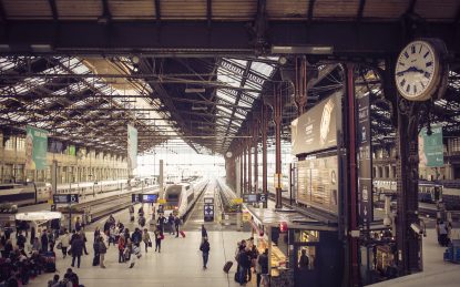 Atac în gara Lyon din Paris. Trei persoane au fost înjunghiate | AUDIO