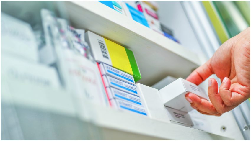 Colebil și Panzcebil, retrase temporar de la vânzare. Biofarm trebuie să clarifice documentația pentru cele două medicamente | AUDIO