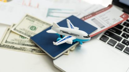 Care este cea mai bună zi pentru a cumpăra bilete de avion ieftine | AUDIO