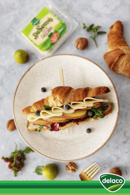 Coolinaria: Sendviș cu Cașcaval Desenviș și măr | VIDEO