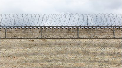 Craiova: Polițiștii de penitenciar și-au oprit activitatea în semn de protest față de condițiile de muncă insalubre, lipsa de personal și scăderea siguranței proprii la serviciu | AUDIO