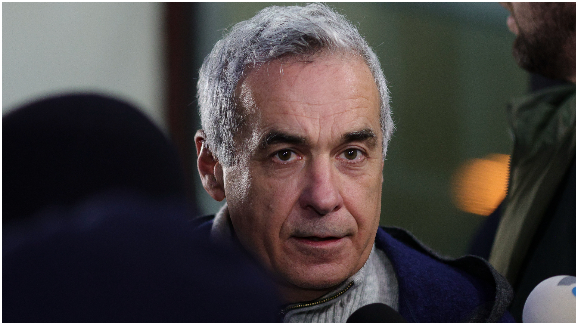 Călin Georgescu s-a prezentat la Judecătoria Sectorului 1. Magistrații analizează excepțiile depuse de avocații fostului candidat la prezidențiale, în dosarul privind propaganda legionară | AUDIO