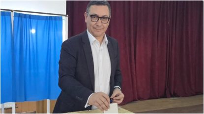 ALEGERI PREZIDENȚIALE 2025, TURUL I. Victor Ponta, la ieșirea de la urne: „Îi rog pe toți românii să vină la vot!”