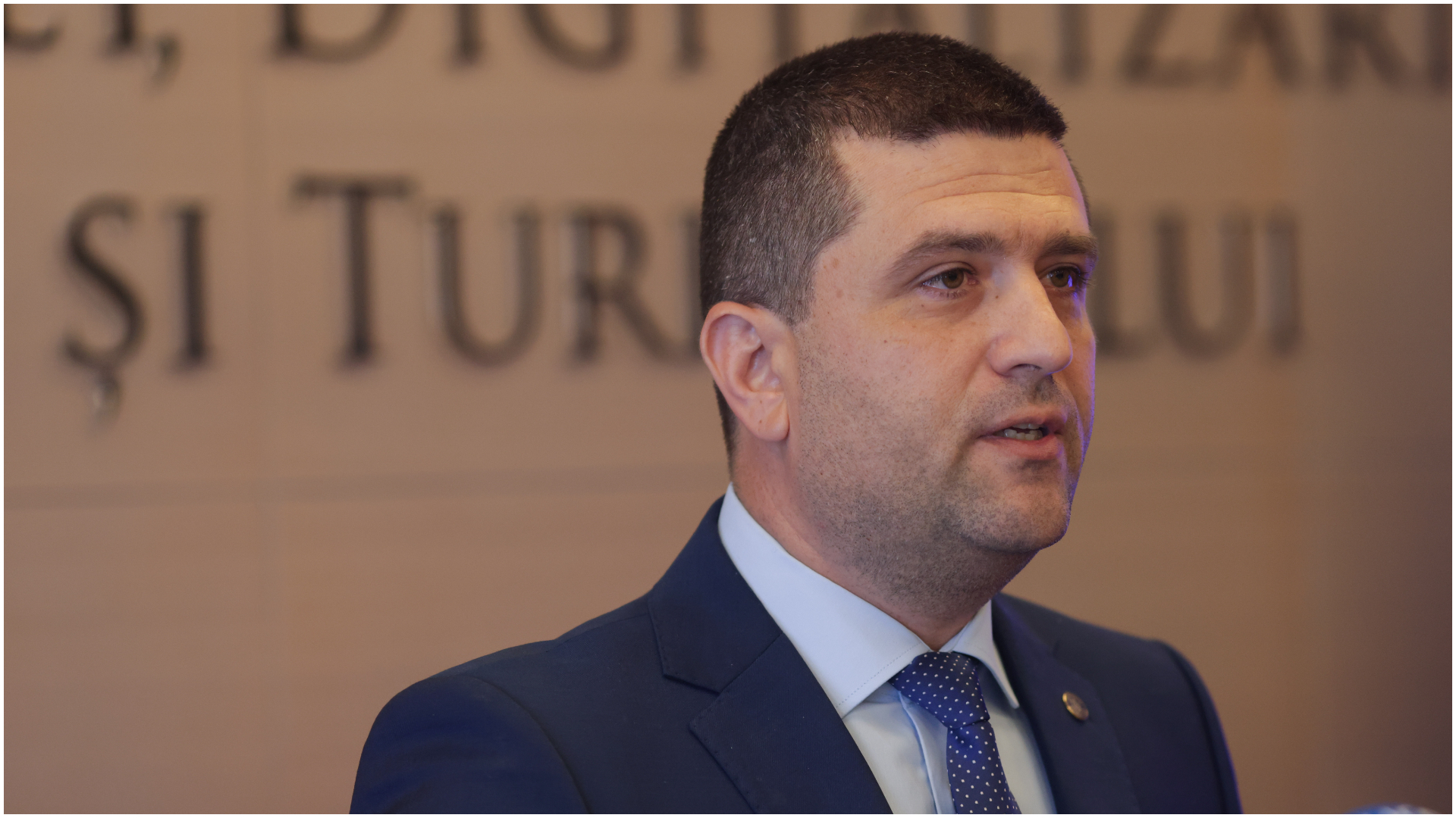 Radu Miruță, despre actualul director al ROMARM: Raportul Corpului de Control spune că a depus documente pentru a fi selectat, însă nu au putut fi dovedite ca fiind adevărate | AUDIO