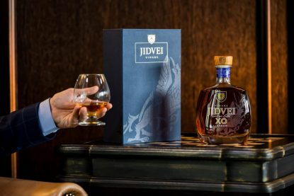 Jidvei lansează Vinars XO, în premieră internațională, la Paris (P)