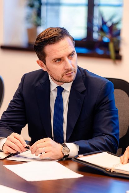 Primăria Capitalei anulează avizul organizației Noua Dreaptă pentru un protest cu tentă rasistă. Primarul Stelian Bujduveanu: “Bucureștiul nu va deveni scena radicalismului” | VIDEO