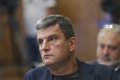 Sorin Lucaci, directorul Apele Române, a fost demis de ministra Mediului, Diana Buzoianu