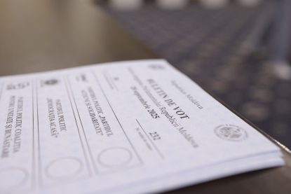 Rezultate parțiale după numărarea a 90,19% din buletinele de vot: PAS: 45,86%, Blocul Patriotic: 27,14%