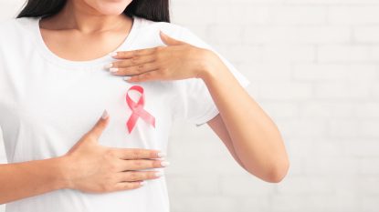 O aplicație le poate ajuta pe românce să găsească cel mai apropiat centru unde pot face o mamografie gratuită. Medic: „Această investigație trebuie făcută și de femeile care nu simt nicio anomalie” | AUDIO