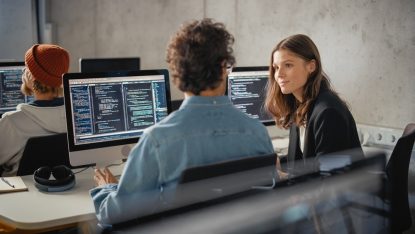 5 motive pentru care toamna este momentul ideal să începi un curs de programare (P)
