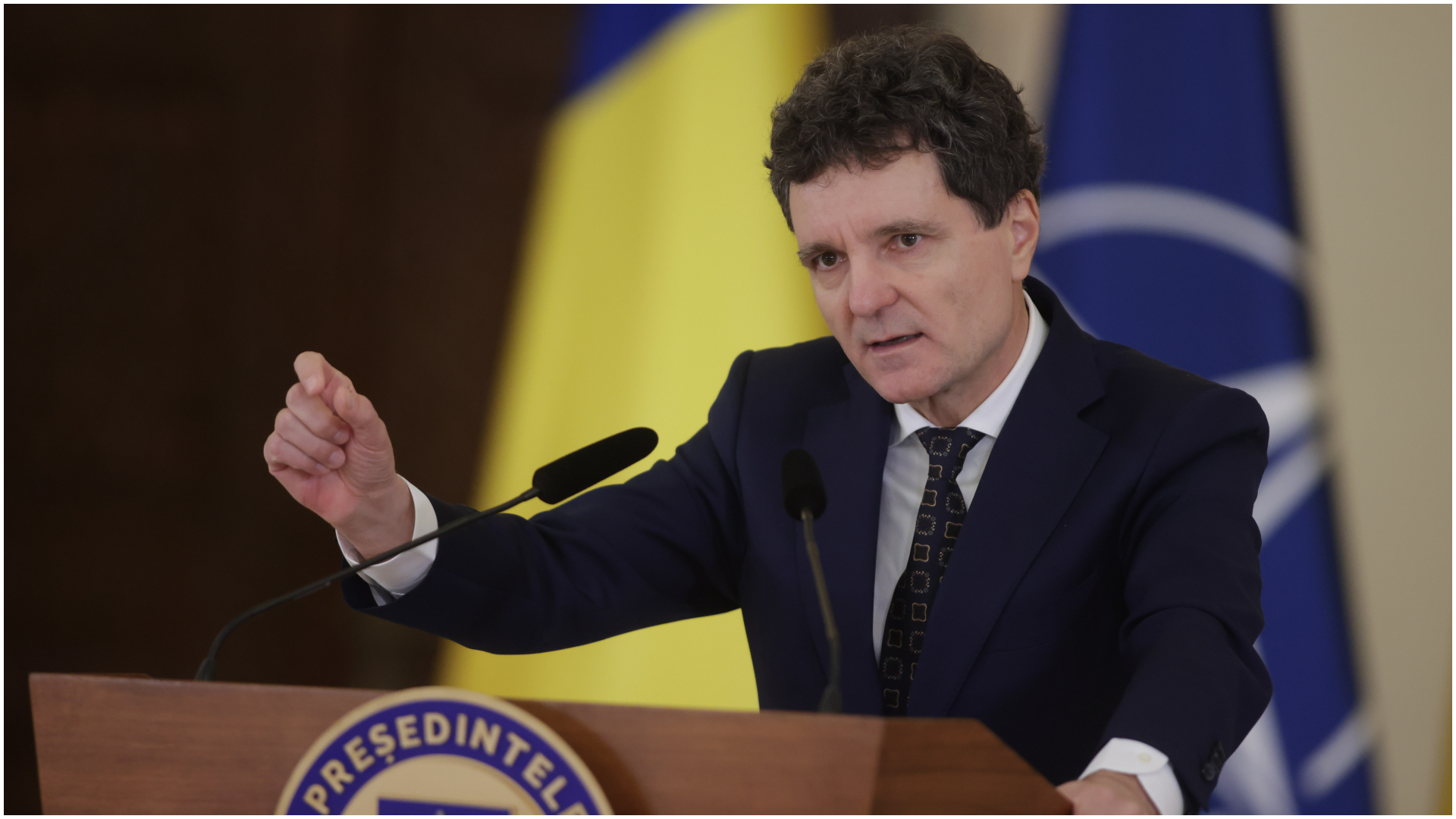 Nicuşor Dan: Vreau să-i mulţumesc preşedintelui Trump pentru cuvintele foarte amabile faţă de români şi faţă de statul român. O să fac asta şi personal, când o să avem ocazia