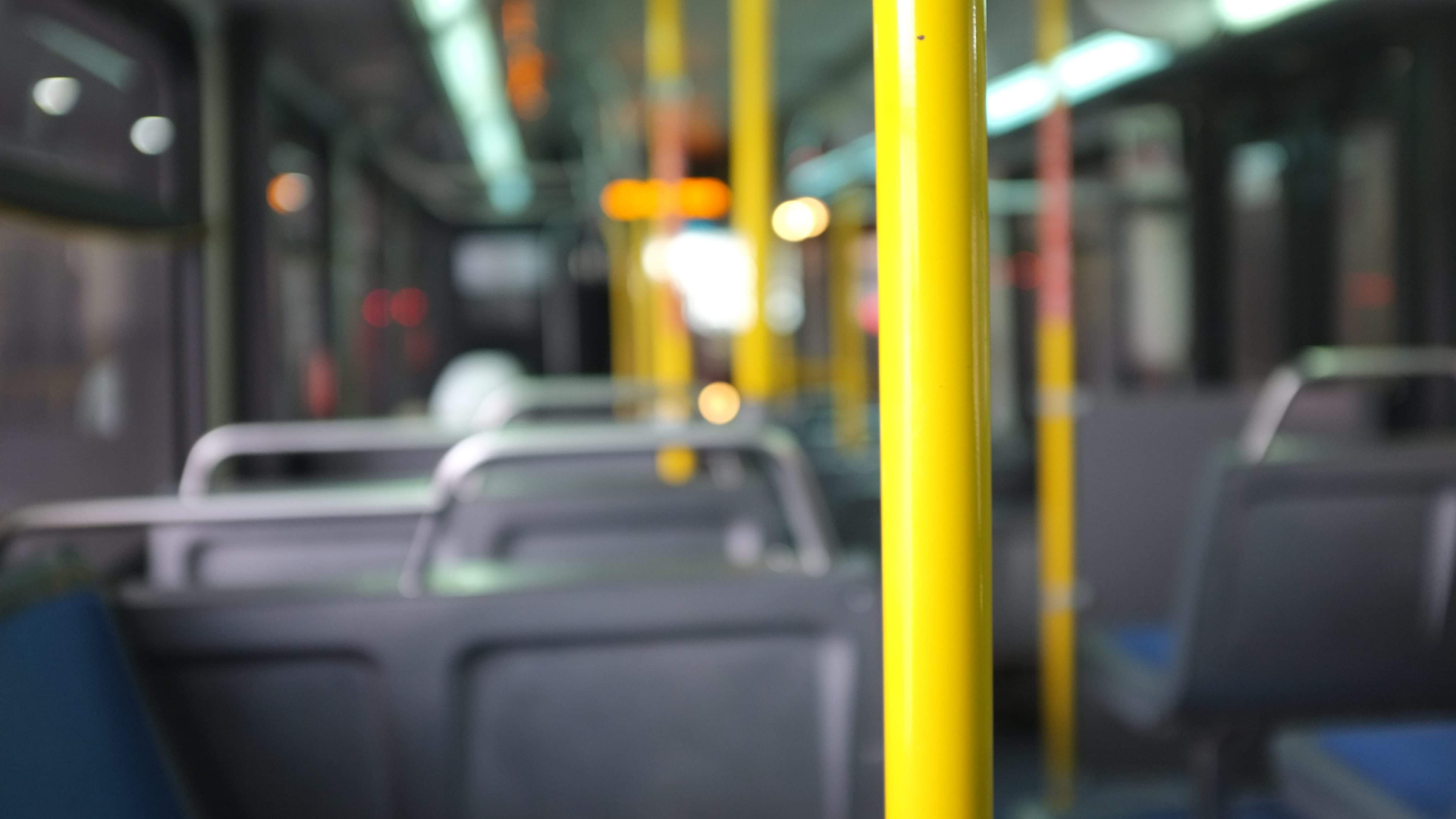 Transport public gratuit la Brașov în fiecare vineri, începând cu 3 aprilie | AUDIO