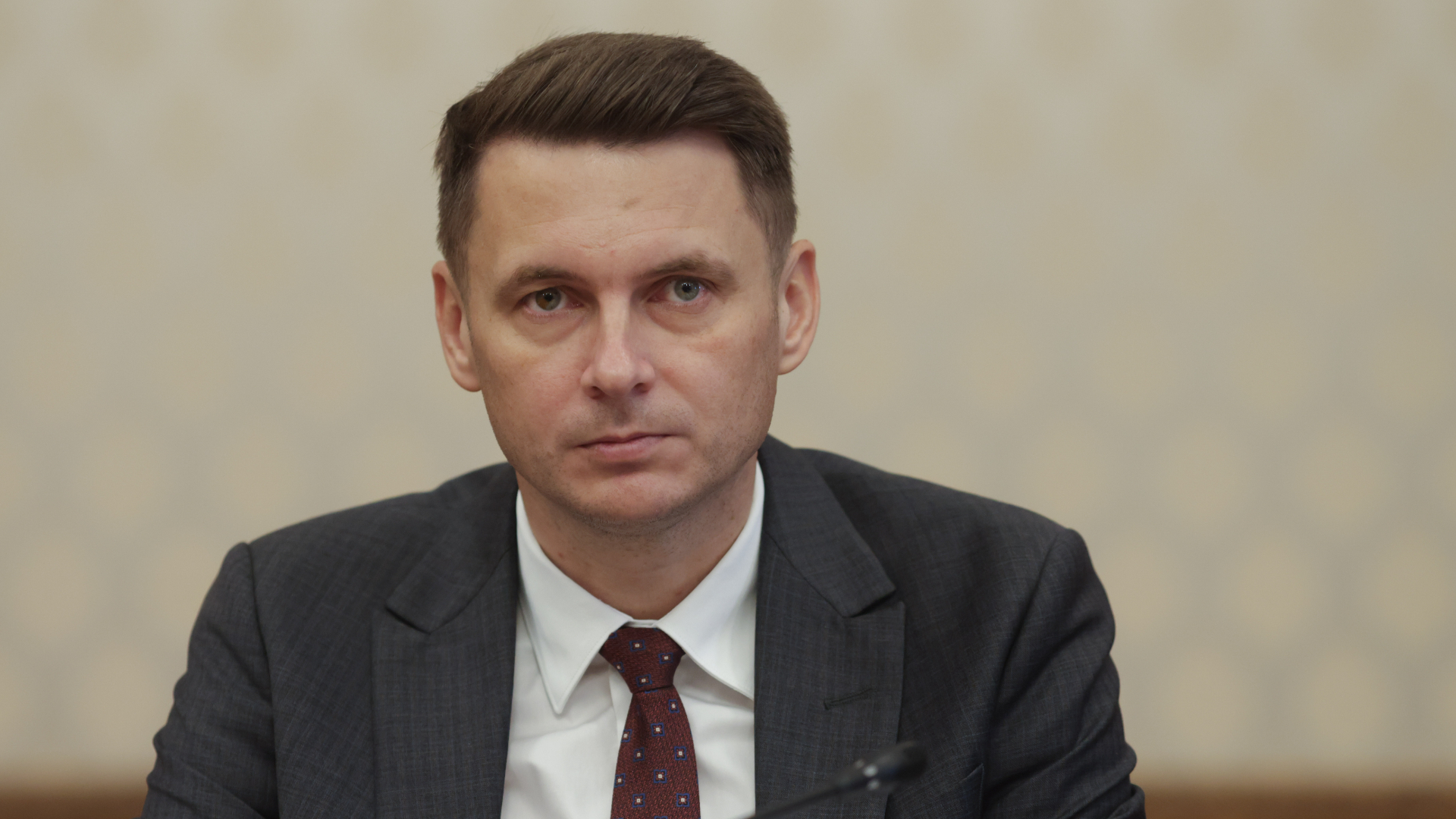PNL și USR își coordonează strategia în Parlament, anunță liderul Senatului. Pe lista de priorități: PNRR, programul SAFE și aderarea României la OCDE