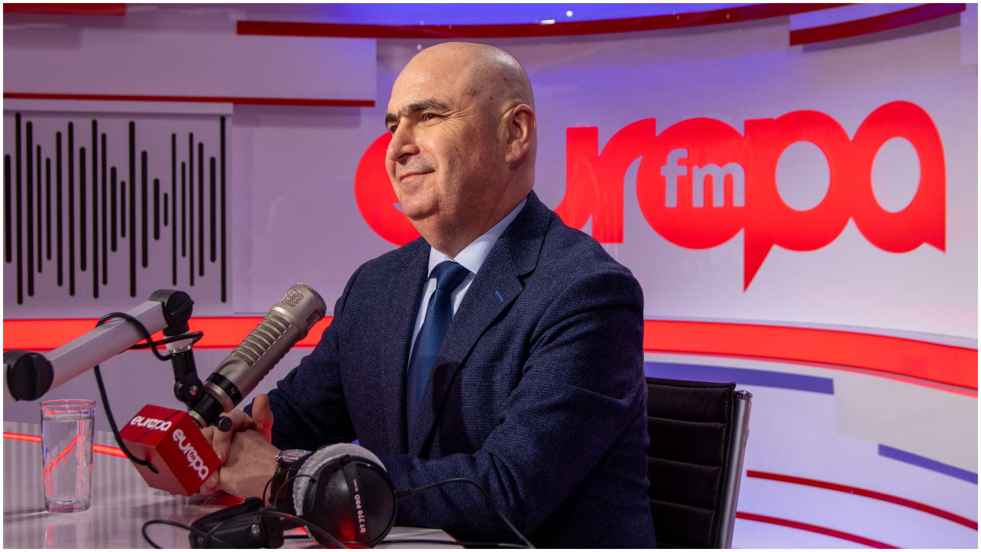 Ilie Bolojan, la „România în Direct”: „Nu am dus o politică prociclică, a fost o politică de corecție pe care nu o puteam evita”. Despre amânările CCR privind reforma pensiilor magistraților: „Sunt nesănătoase din toate punctele de vedere pentru încrederea publică” | VIDEO