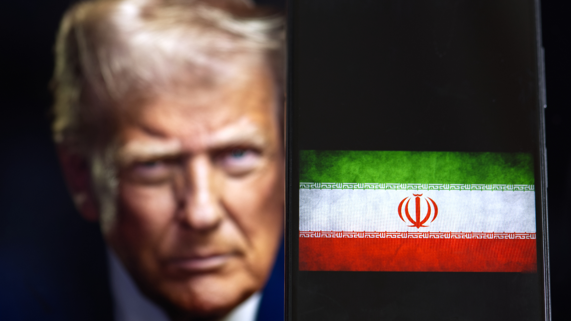Trump amenință cu noi atacuri asupra infrastructurii critice din Iran