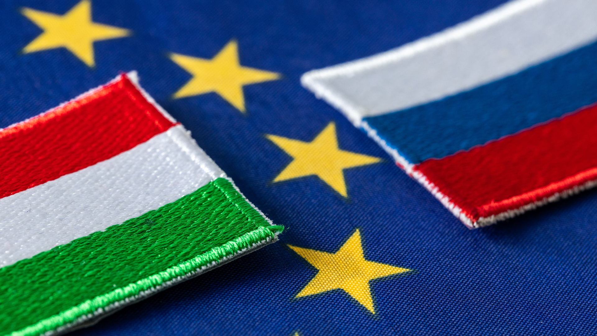 Ungaria ar fi colaborat cu Rusia pentru ridicarea sancțiunilor UE asupra unor oligarhi ruși, dezvăluie o anchetă jurnalistică | AUDIO