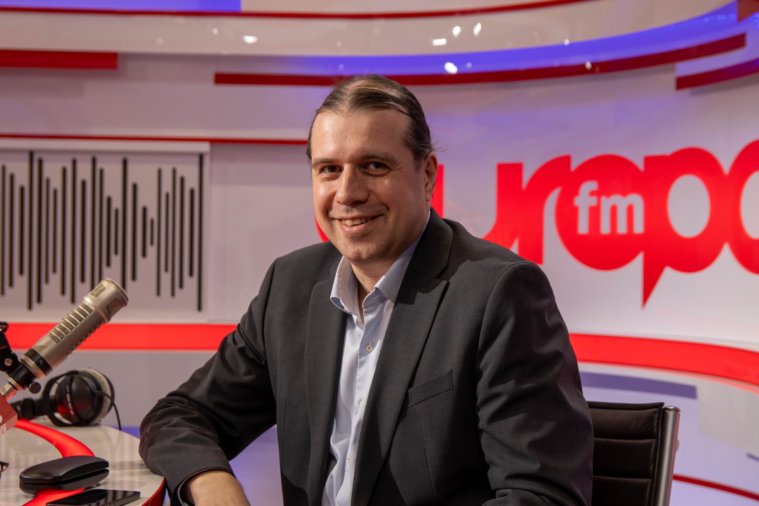 Sociologul Cristian Andrei: „Let’s make PSD great again” este strategia social-democraților. Varianta unor alegeri parlamentare anticipate, exclusă | VIDEO