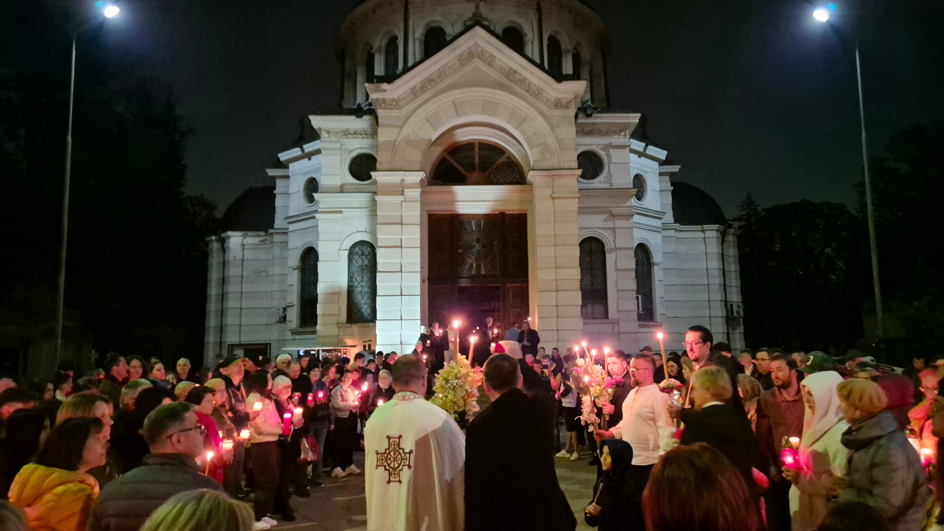 Părintele Grigore Alexandru Meșteroaie, despre importanța Învierii pentru creștini: Este turnesolul credinței noastre | AUDIO