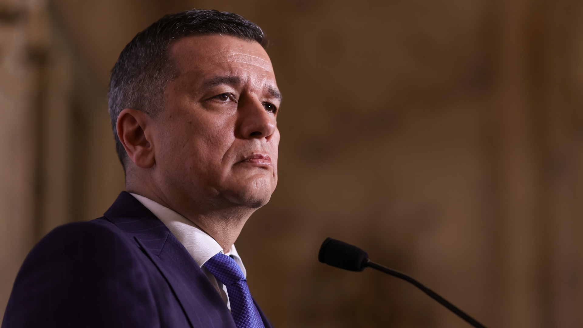 Sorin Grindeanu, întrebat dacă AUR este partid extremist: „Eu nu fac caracterizări”. / „Este fals că nu mai există o coaliție proeuropeană după Bolojan”