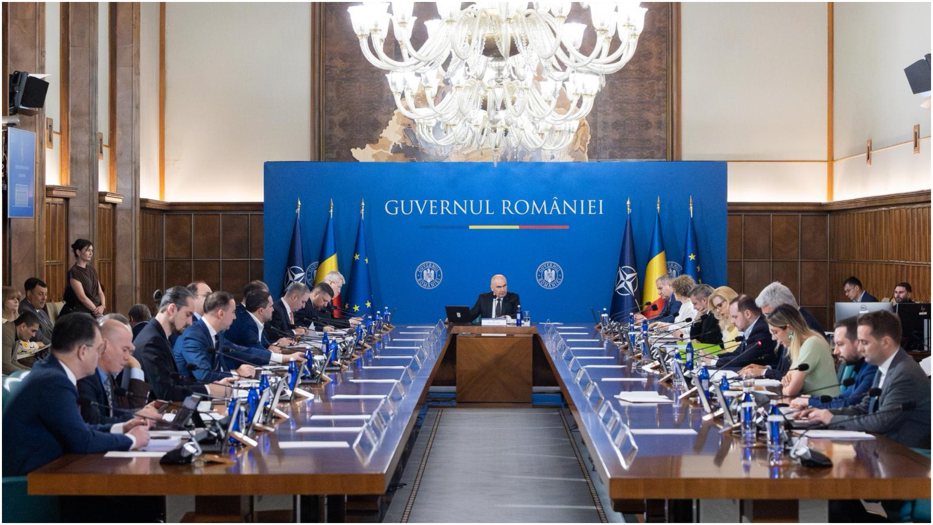 Miniştrii PSD ar urma să îşi dea demisia astăzi din Cabinetul Bolojan, după ședința de Guvern | AUDIO