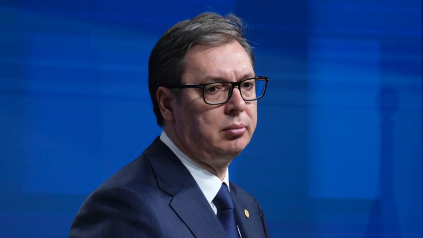 Serbia: Președintele Vucic, după protestul din Belgrad: „Odată ce voi demisiona, vom organiza alegeri în 90 de zile”