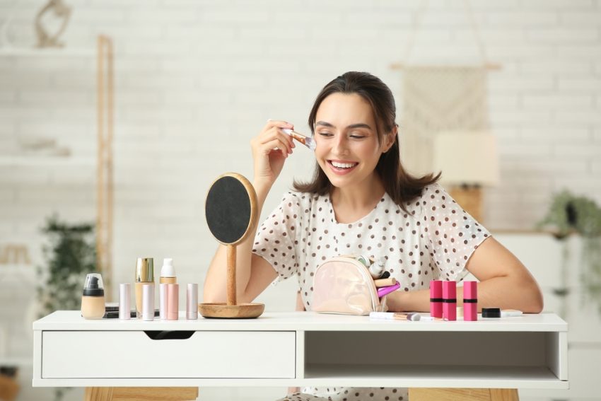 Cum să obții un machiaj flawless în doar câteva minute cu produsele potrivite (P)